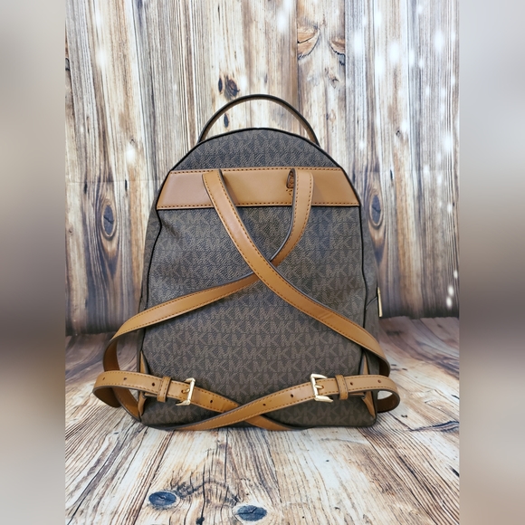 Michael Kors Valerie Medium Backpack (Brown Acorn) - Picture 2 of 14